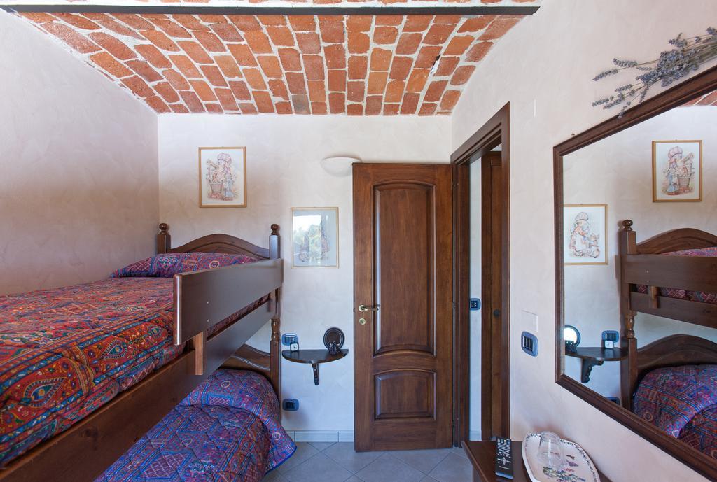 B&B Castelvecchio Ferrere Δωμάτιο φωτογραφία
